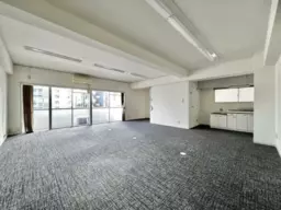 目黒駅 徒歩3分／目黒通りに面す事務所仕様物件＜502＞【飲食不可】外観