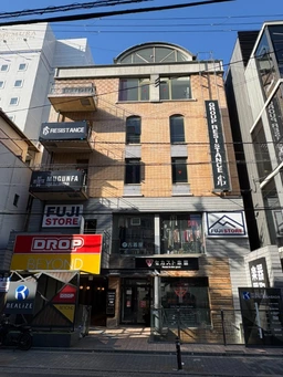 心斎橋駅 徒歩5分 スケルトン物件 【業種相談】外観