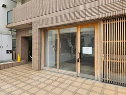 兵庫駅 徒歩3分 １階路面店　スケルトン物件 【何業も可】外観