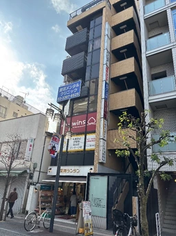 えるもーる商店街の6階・引き渡し：事務所仕様（現況渡し・設備機能保証なし・普通借家2年・解約予告6か月前