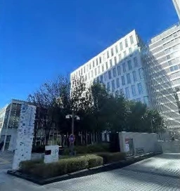 新高島駅 徒歩3分 居抜き（前テナント：歯科クリニック）※引渡し状態相談【飲食不可】外観