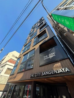 三軒茶屋駅 徒歩3分 ワンフロアワンテナント仕様　スケルトン物件 【飲食可】外観