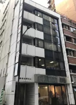 銀座駅 徒歩3分モントレ銀座の並びに立地　1階