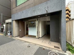 神田駅 徒歩2分 現況:美容室・理容室 その他居抜きなど物件 【飲食可】外観