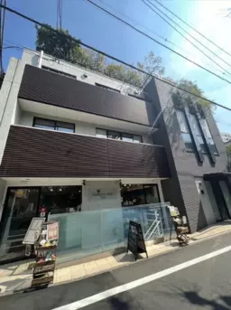 広尾駅 徒歩3分 １階路面スケルトン物件 【飲食不可】ガス使用不可外観