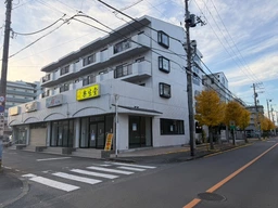 北鴻巣駅東口 徒歩2分 102号 【家賃3ヶ月無料】内装事務所仕上げ施工済み！【ヤシの木目印】【何業も可】