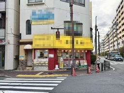 三鷹の町中華　居抜き外観