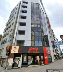 東京メトロ銀座線·丸ノ内線「赤坂見附」駅徒歩1分