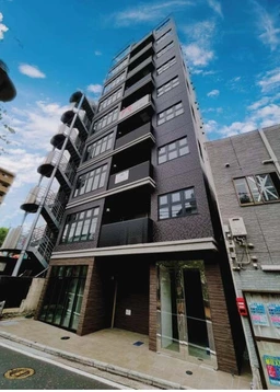 黄金町駅徒歩2分　飲食不可