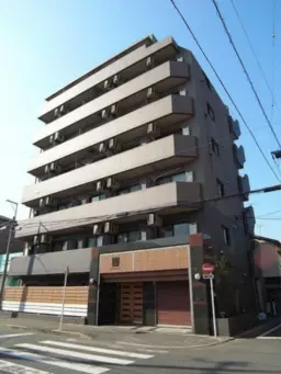 蓮沼駅 徒歩6分スケルトン物件【貸ガレージ】