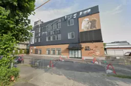 国道6号線沿い/貨物用EVあり/大型車進入可能　※竣工図・検査済証発行履歴なし外観