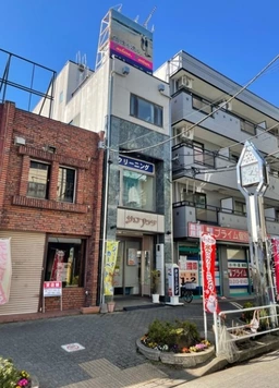 【HS1208】府中本町徒歩1分。路面通り前。2階から4階。内見可能。エステなど最適。外観