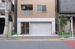 ◆月島駅徒歩１分◆もんじゃストリート入口すぐ◆１階路面店！◆カフェ・ダイニングバー・ジム・美容系サロンご相談可