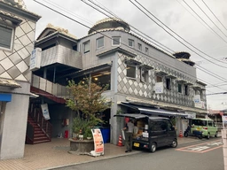 【初期費用を抑えて夢のカフェ開業！】狭山ヶ丘駅チカ15坪居抜き物件外観
