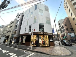 麻布十番駅徒歩2分！希少なメゾネットタイプの物件です！