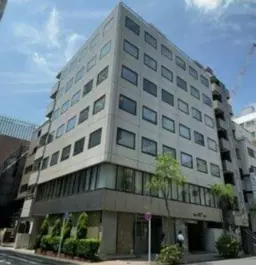 新富町駅 徒歩3分