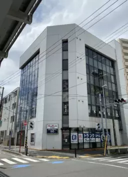 【KKM1211】藤沢駅徒歩圏内！室内事務所使用！角地！視認性良好！外観