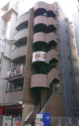 人気の池袋エリア！前借主の造作·残置物あり