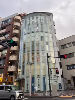 渋谷駅へ徒歩圏内のパーソナルジム居抜き