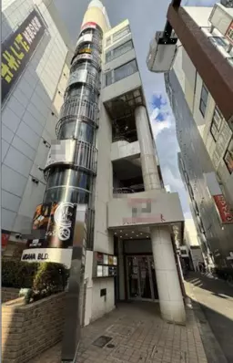 町田駅 徒歩3分 町田駅前通り沿い　2階 【飲食可】