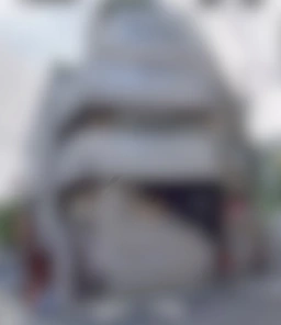 人気エリアに登場！ 六本木駅 徒歩3分！ なかなか出ない視認性がいい角地物件！ 【重飲食可】※メール問合せのみ対応可