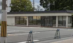 西大路駅南出口 徒歩16分 1F平屋 大規模駐車場付 コンビニ跡地 【重飲食可】外観