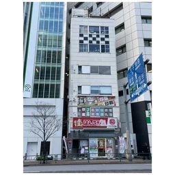 新宿東南口徒歩3分の好立地　事務所等におすすめ外観