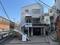 代官山駅徒歩1分 カフェ居抜き店舗 【重飲食相談、飲食】　只今内見受付中です！外観
