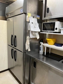 中野新橋駅 徒歩2分 現況:レストラン 飲食居抜き物件 【飲食可】