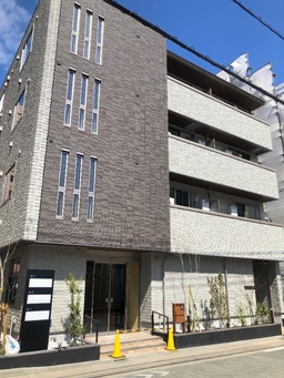 JR「八王子駅」徒歩5分の好立地！1階店舗（1フロア１テナント）物件です！外観