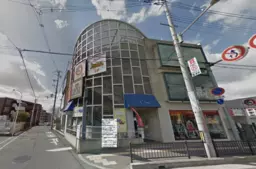 少路駅 徒歩6分 ロマンチック街道沿い 1F≪A区画≫ バー居抜き物件 【飲食可】外観