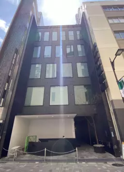 銀座駅 徒歩5分 　あづま通り沿い　3階外観