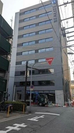 東梅田駅 徒歩6分 沿露天神表門筋沿い 2025年3月新築 3Fスケルトン物件 【飲食可】外観