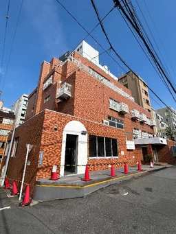 渋谷駅徒歩7分 【サロン系、静かめの店舗相談可】※レンタル系、民泊不可