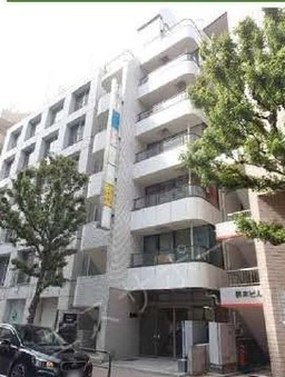 御茶ノ水駅 徒歩5分 現況:クリニック その他居抜きなど物件 【飲食不可】外観