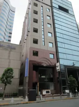 日比谷駅 徒歩3分 １〜２階路面物件 【重飲食可】前面ガラス張り/ 看板取付スペースあり