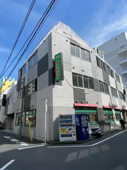 京急久里浜駅 徒歩1分 スケルトン物件 【飲食可】外観