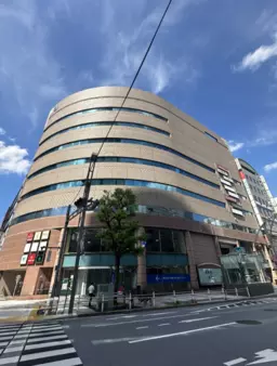 上野広小路駅 徒歩1分 中央通り沿い　2階外観