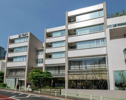 【サービス店舗相談可】六本木駅徒歩2分の好立地！エステやネイル等のサロンご相談可能です！外観