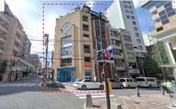 美容室居抜き！麻布十番パティオ角地です！メゾネット店舗（室内階段あり）