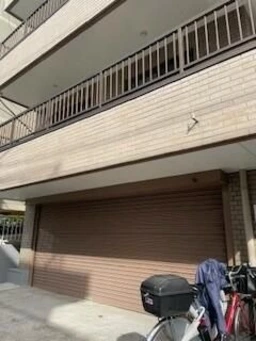 1階路面倉庫　店舗利用相談可能外観