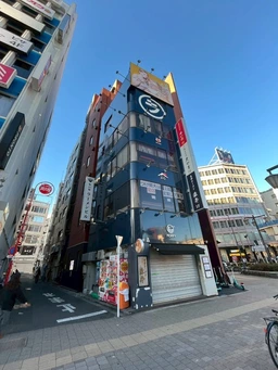 飯田橋交差点前／希少な一棟貸し物件／ラーメンビル／圧倒的視認性