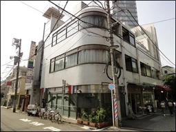 ～六本木駅より徒歩３分　事務所・サービス店舗相談～