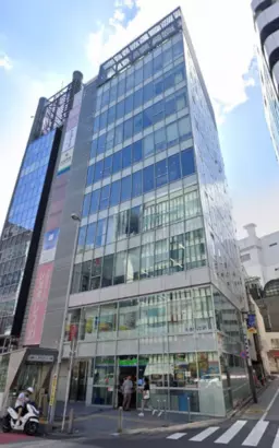 新宿駅 徒歩4分 件 ビル前地下鉄入り口好アクセスビル　8階