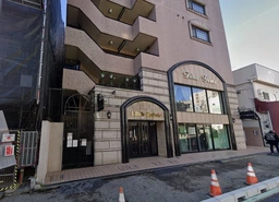 京王八王子駅 徒歩4分 現況:クリニック居抜き 【業種相談】外観