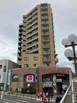 逆瀬川駅 徒歩2分 デッキ直結マンション内 2F〈C区画〉スケルトン物件 【飲食不可】外観