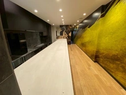 烏丸駅 徒歩6分 現況:寿司・割烹 飲食居抜き物件 【業種相談】外観