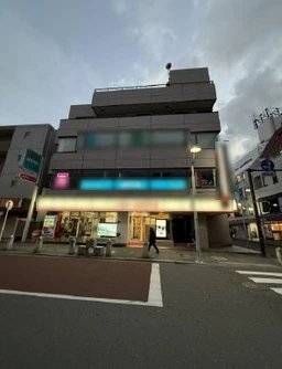 【飲食可】大船駅徒歩3分！芸術館通り沿い路面物件！