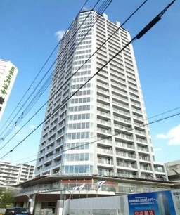 長津田駅徒歩2分　スケルトン渡し　駅前タワーマンション商業フロア