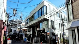 明治神宮前〈原宿〉駅 徒歩5分 スケルトン物件 【飲食不可】